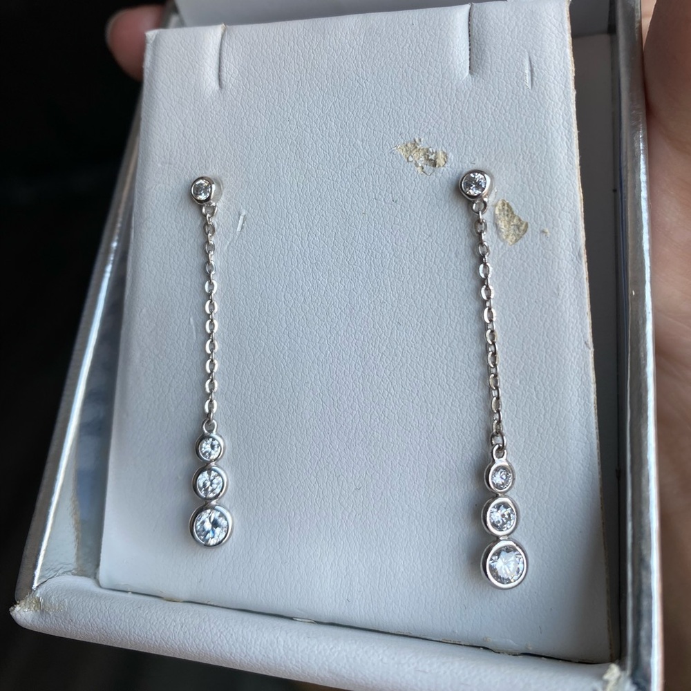 Crislu Earrings